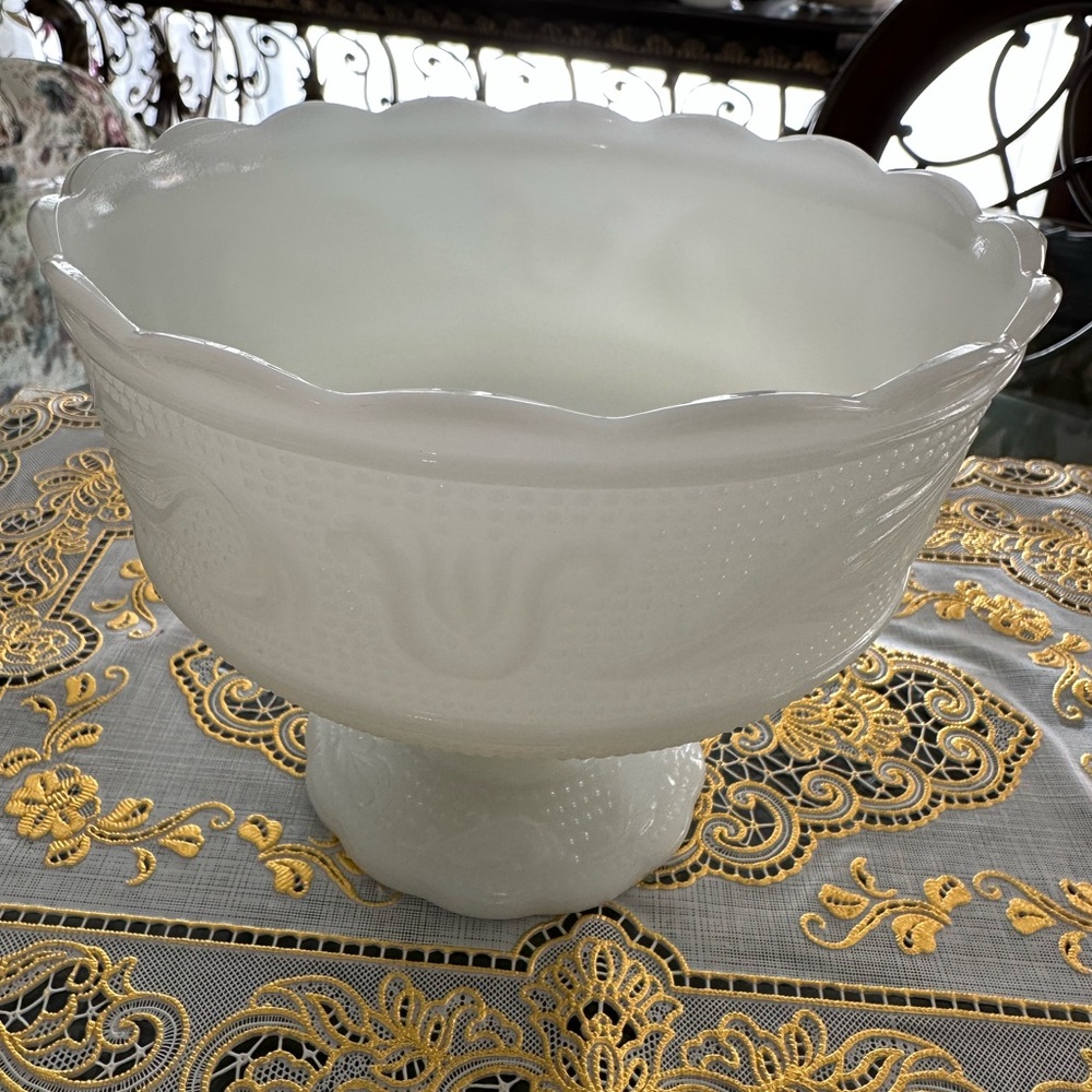 Tulip & Scrolls Milk Glass Compote Pedestal Bowl